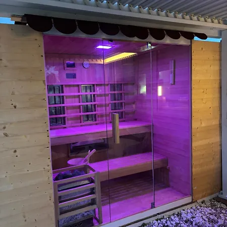 Bubble World Wild Parque de Campismo Adelfia